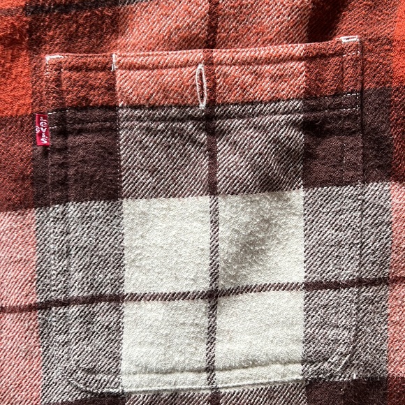 Levi’s Button-Up Flannel (Orange) - Men’s XL - Picture 4 of 7